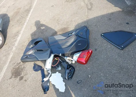 2022 Subaru Forester Sport z USA, uszkodzony, nr VIN JF2SKAJC8NH450751